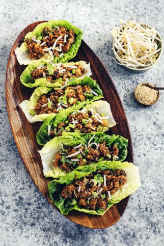 Asiatische Lettuce-Wraps