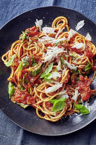 Linsenspaghetti mit Tomaten-Sugo Linsenspaghetti mit Tomaten-Sugo