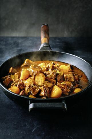 Pfeffer-Potthast mit Kartoffeln Pfeffer-Potthast mit Kartoffeln