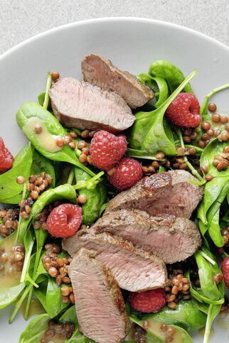 Linsensalat mit Spinat und Lamm Linsensalat mit Spinat und Lamm