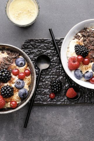 Tiramisu-Porridge-Bowl
