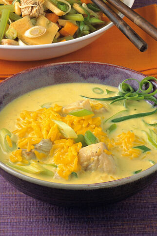 Kokossuppe mit Reis und Seelachs Kokossuppe mit Reis und Seelachs