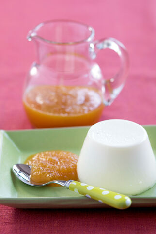 Weiße Schoko-Panna-cotta Weiße Schoko-Panna-cotta