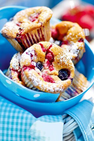 Bunte Beeren-Muffins Bunte Beeren-Muffins