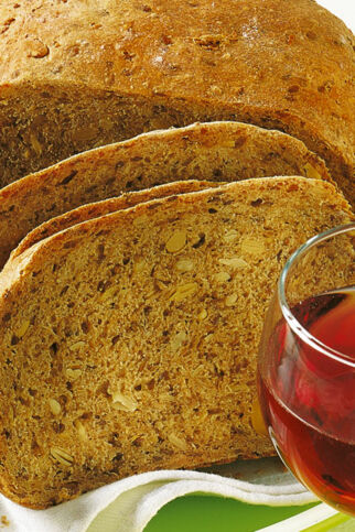 Schrot- und Kornbrot - Rezept für den Brotbackautomat