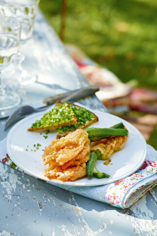 Panierte Zucchiniblüten Panierte Zucchiniblüten