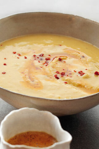 Türkische Linsensuppe mit Würzbutter Türkische Linsensuppe mit Würzbutter