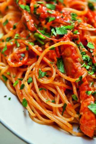 SPAGHETTI ALLA BUSARA SPAGHETTI ALLA BUSARA