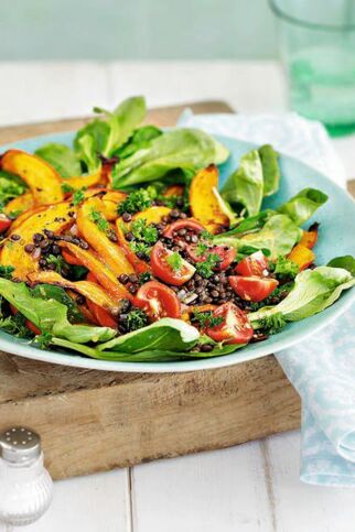 Feldsalat mit Kürbis und Linsenvinaigrette Feldsalat mit Kürbis und Linsenvinaigrette