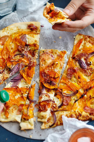 Kürbis-Speck-Flammkuchen