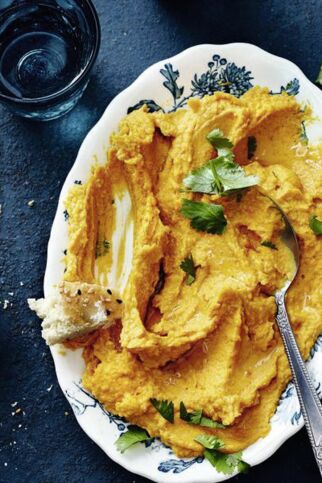 Paprika-Aprikosen-Hummus