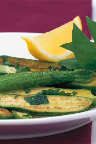 Marinierte Kräuter-Zucchini
