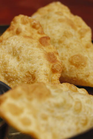 Samosa mit Minzchutney Samosa mit Minzchutney