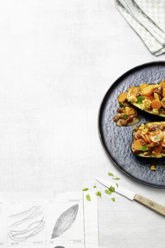 Gefüllte Aubergine mit Möhren Gefüllte Aubergine mit Möhren