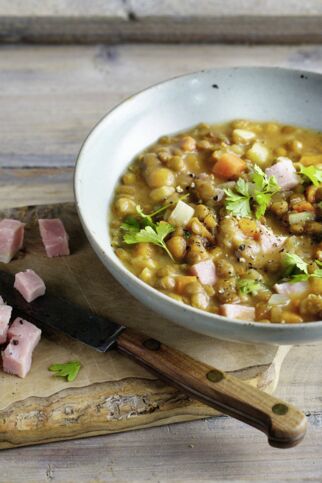 Linsentopf mit Kasseler Linsentopf mit Kasseler