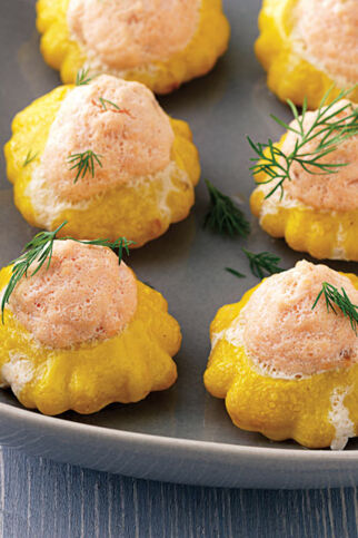 Mini-Patissons mit Lachsfarce Mini-Patissons mit Lachsfarce