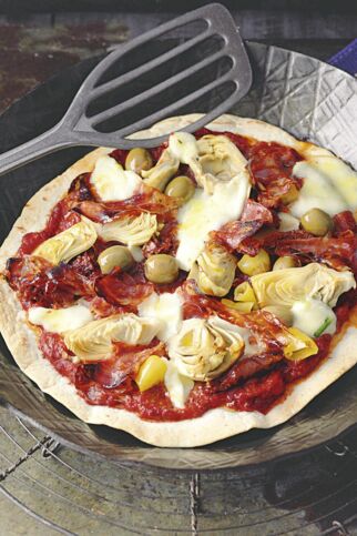 Pfannenpizza mit Salami Pfannenpizza mit Salami