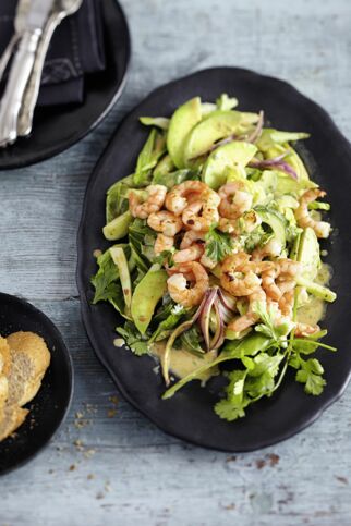 Pak Choi mit Avocado und Garnelen Pak Choi mit Avocado und Garnelen
