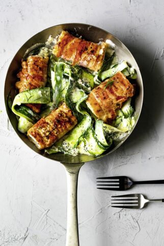 Kabeljau im Speckmantel mit lauwarmem Gurkensalat Kabeljau im Speckmantel mit lauwarmem Gurkensalat