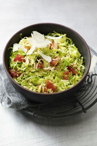 Rosenkohl-Orangen-Salat Rosenkohl-Orangen-Salat