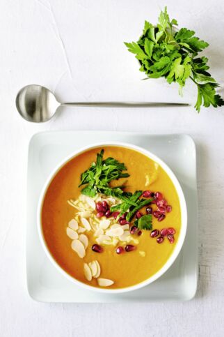 Süsskartoffel-Möhren-Suppe Süsskartoffel-Möhren-Suppe