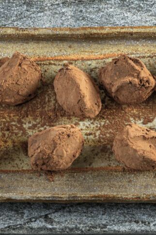 Dunkle Schokotrüffel Dunkle Schokotrüffel