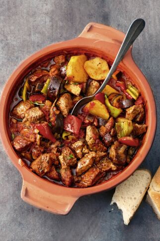 Güveç - Lamm-Gemüse-Topf Güveç - Lamm-Gemüse-Topf