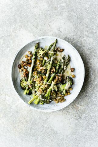 Ofengemüse mit Tahin-Sauce Ofengemüse mit Tahin-Sauce