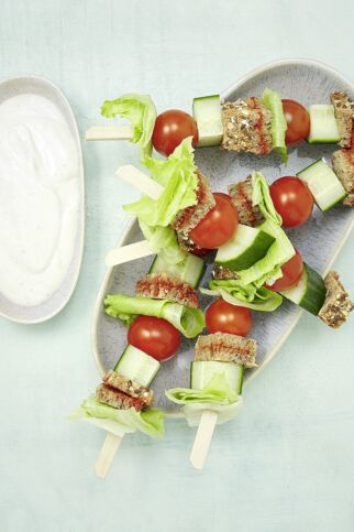 Lunchspieße mit Dip Lunchspieße mit Dip