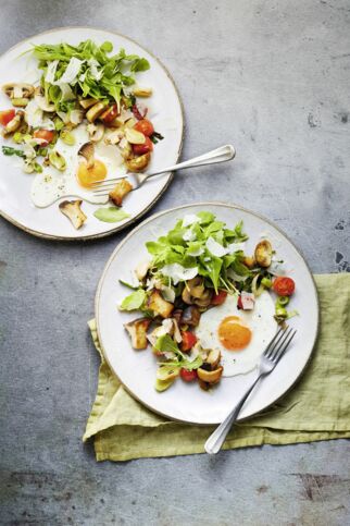 Gebratene Lauch-Pilze mit Spiegelei Gebratene Lauch-Pilze mit Spiegelei