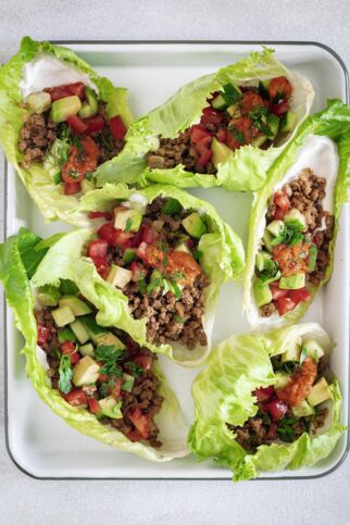 Low-Carb-Salat-Wraps mit Sonnenblumenhack