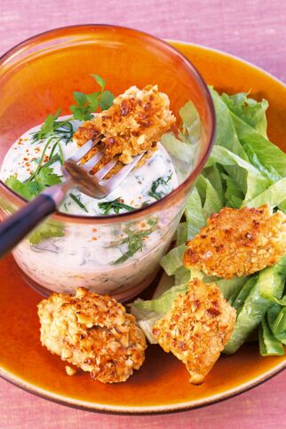 Hähnchen-Nuggets mit Joghurtsauce Hähnchen-Nuggets mit Joghurtsauce