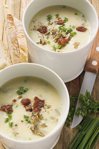 Kartoffelcremesuppe mit Steinpilzen Kartoffelcremesuppe mit Steinpilzen