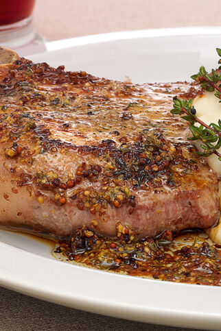 Koteletts mit Knoblauchpüree