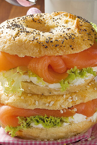 Mohn- und Sesam-Bagels Mohn- und Sesam-Bagels