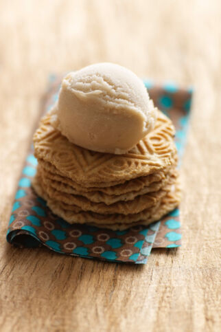 Bananen-Soja-Eis mit Honig Bananen-Soja-Eis mit Honig