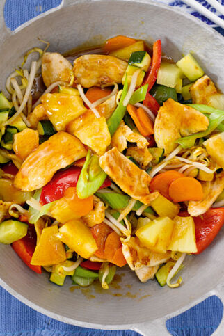 Curryhuhn mit Ananas Curryhuhn mit Ananas