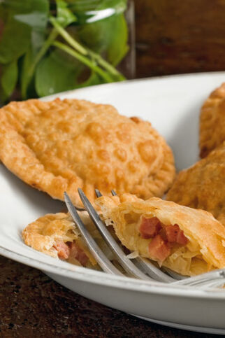 Tirteln mit Sauerkrautfüllung Tirteln mit Sauerkrautfüllung