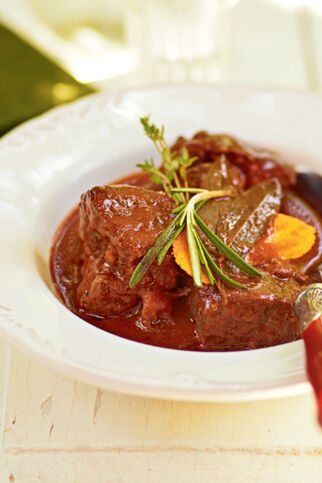 Wildschweinragout à la Provence