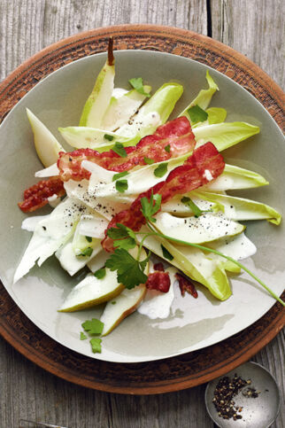 Chicoréesalat mit Birnen Chicoréesalat mit Birnen