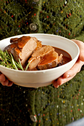 Rehkeule mit Hagebuttensauce Rehkeule mit Hagebuttensauce