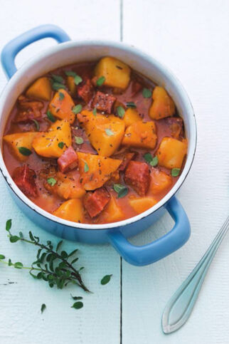 Kartoffel-Wurst-Gulasch Kartoffel-Wurst-Gulasch