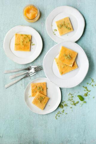 Zitronen-Joghurt-Kuchen mit Basilikumzucker Zitronen-Joghurt-Kuchen mit Basilikumzucker