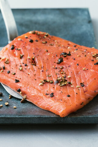 Gebeiztes Lachsfilet Gebeiztes Lachsfilet