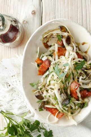 Krautsalat mit Speck Krautsalat mit Speck