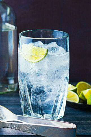 Gin & Tonic Gin & Tonic