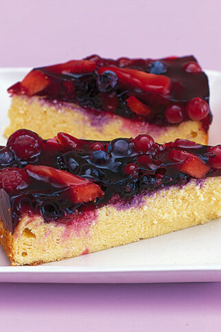 Rote-Grütze-Quark-Kuchen Rote-Grütze-Quark-Kuchen