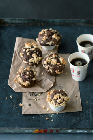 Chocolate Crumb Muffins Chocolate Crumb Muffins