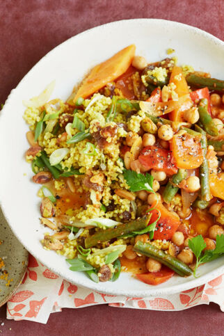 Orientalisches Gemüse mit Orangen-Gewürz-Hirse Orientalisches Gemüse mit Orangen-Gewürz-Hirse