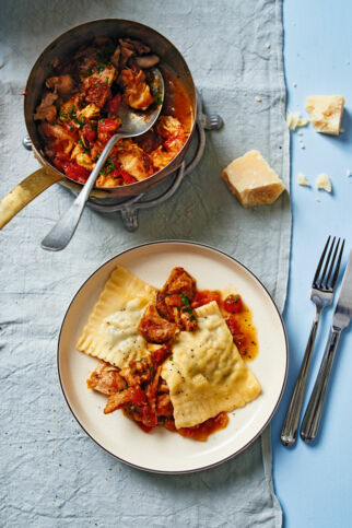 Pilzmaultaschen mit Kaninchenragout Pilzmaultaschen mit Kaninchenragout